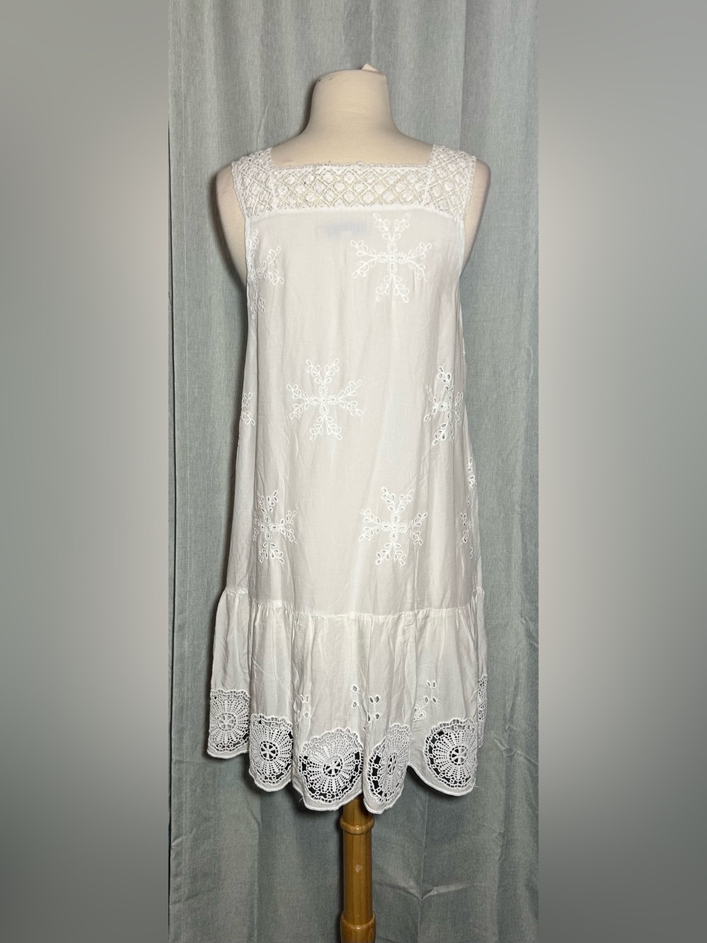 LOFT White Eyelet Midi Dress with Crochet Straps - Picture 3 of 12